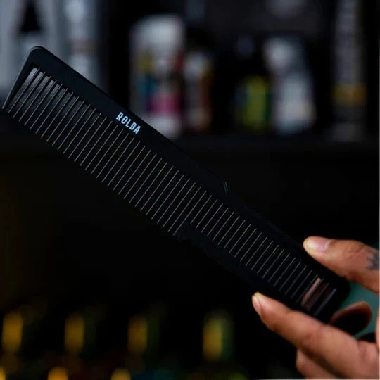 Rolda 8" Carbon Fiber Hair Cutting Comb - Image 3